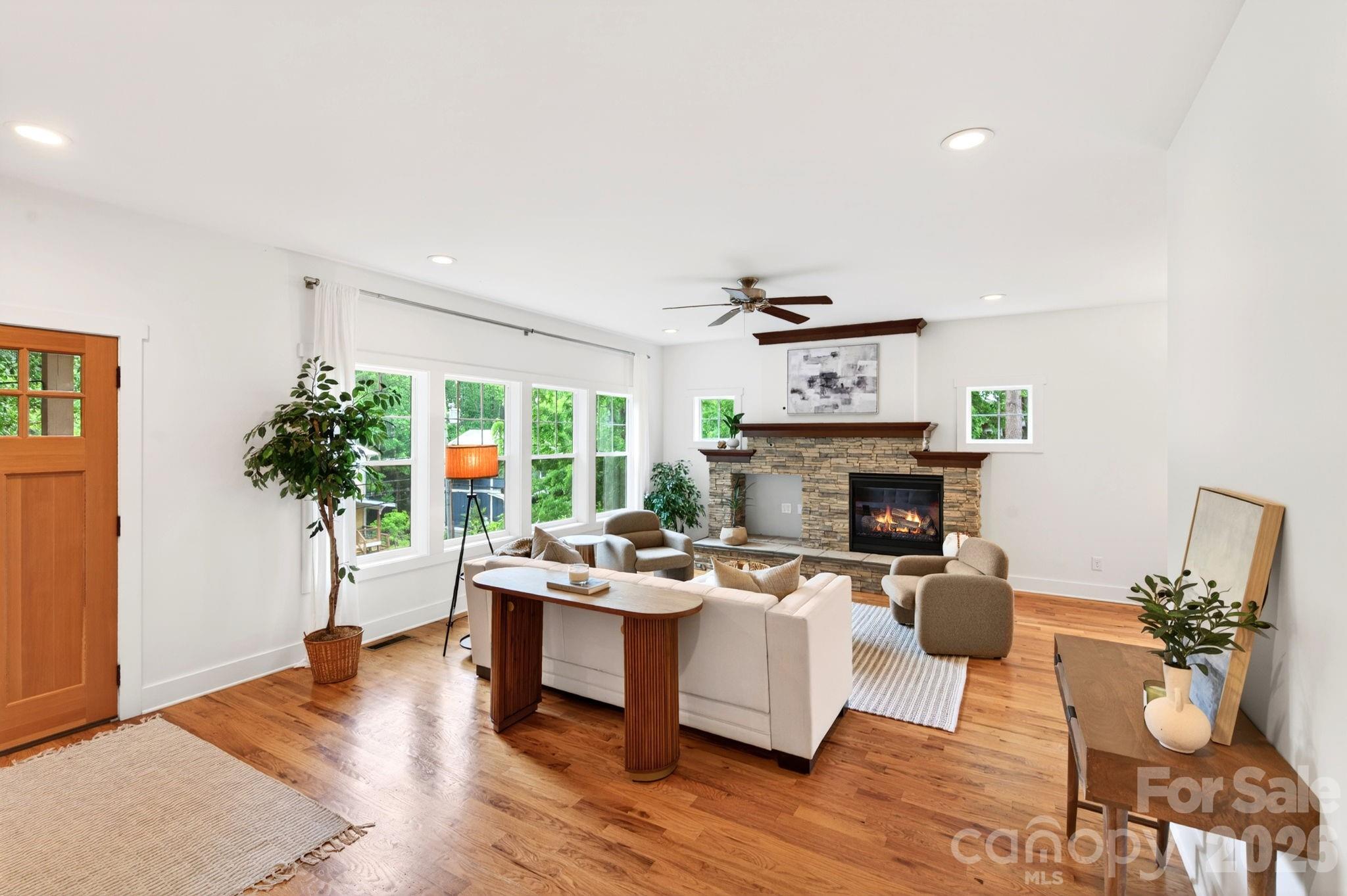 163 Sand Hill Road — Asheville