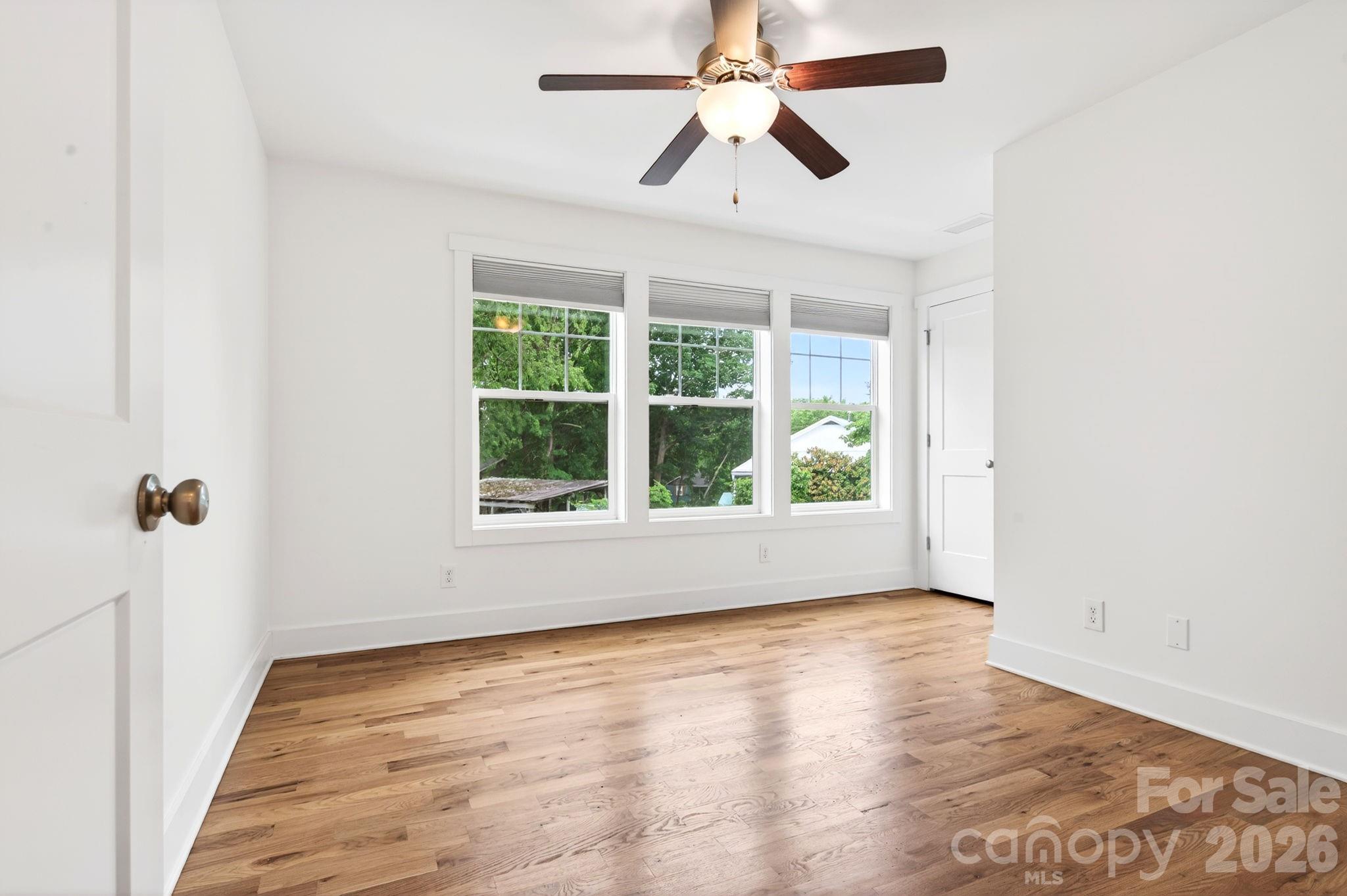 163 Sand Hill Road — Asheville