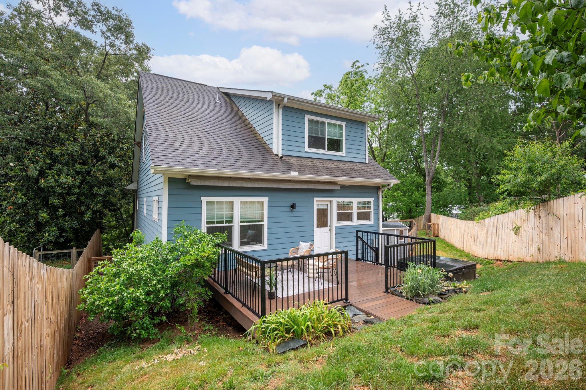 163 Sand Hill Road — Asheville