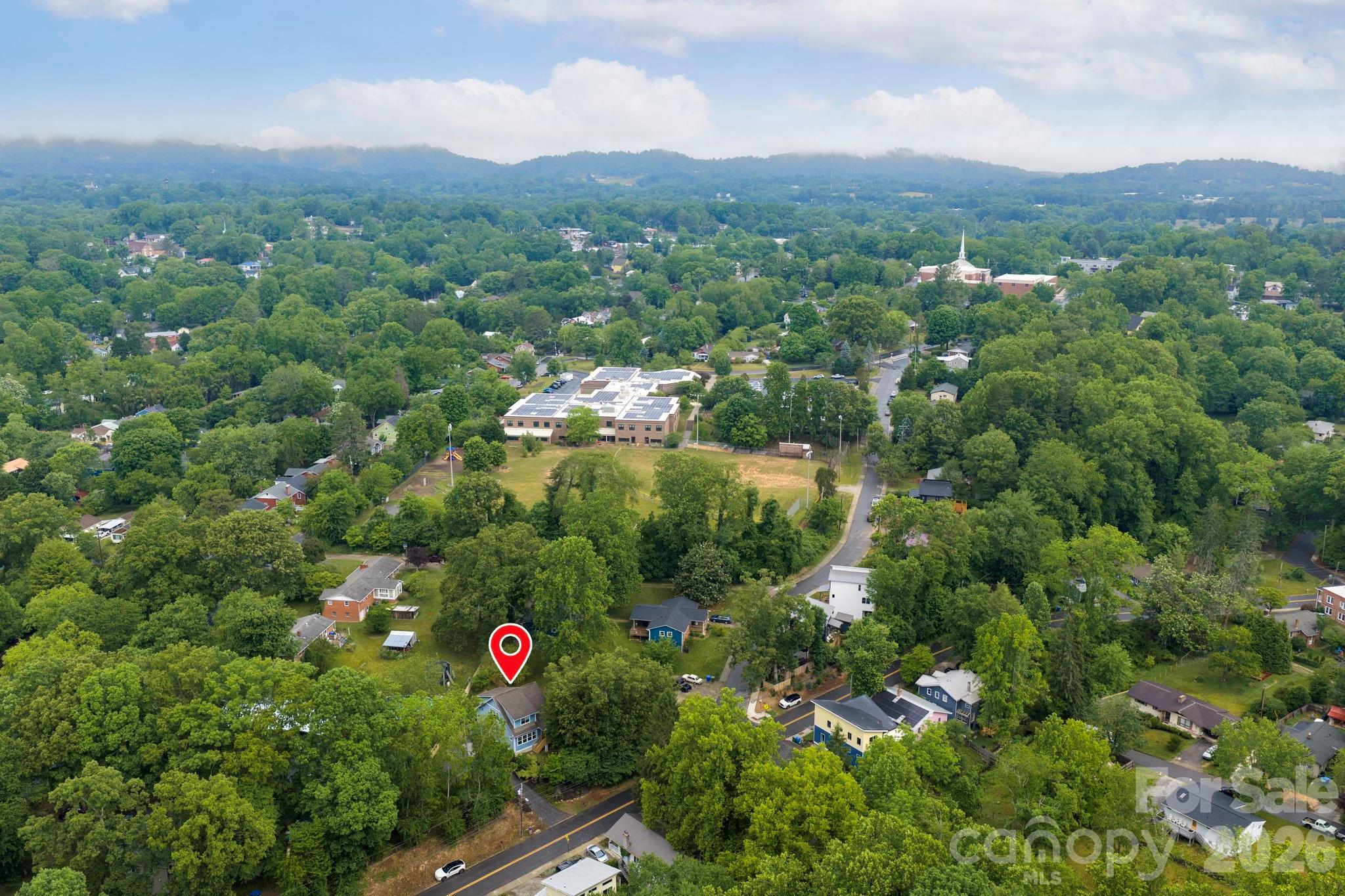 163 Sand Hill Road — Asheville
