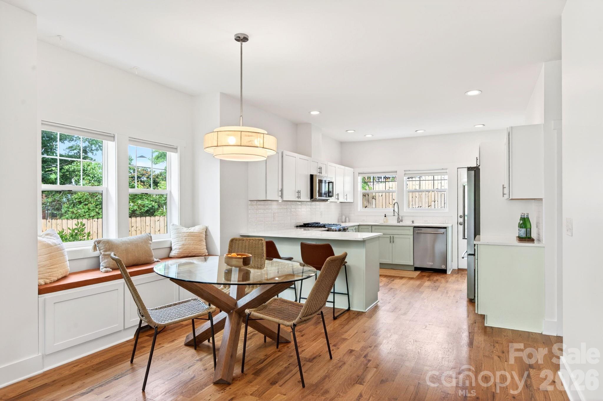 163 Sand Hill Road — Asheville