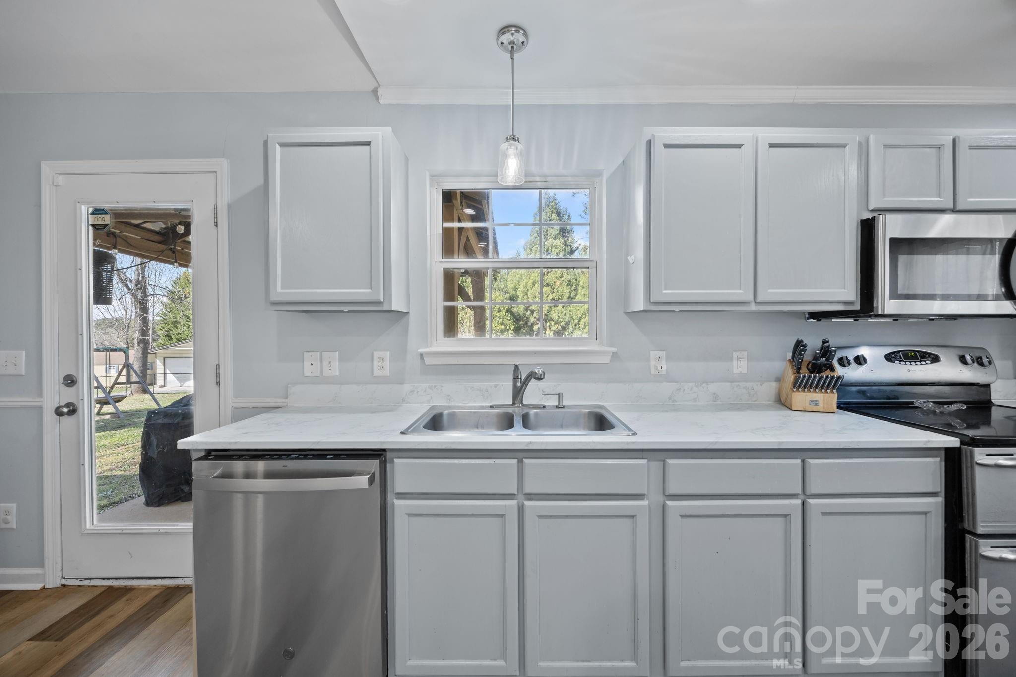 107 Panther Creek Road E — Troutman
