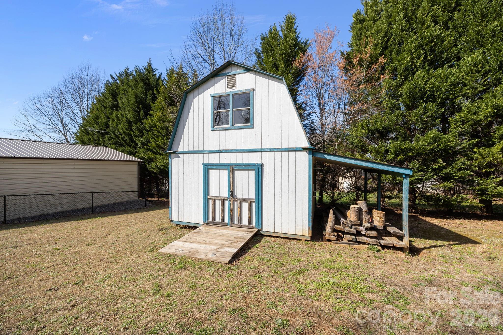 107 Panther Creek Road E — Troutman