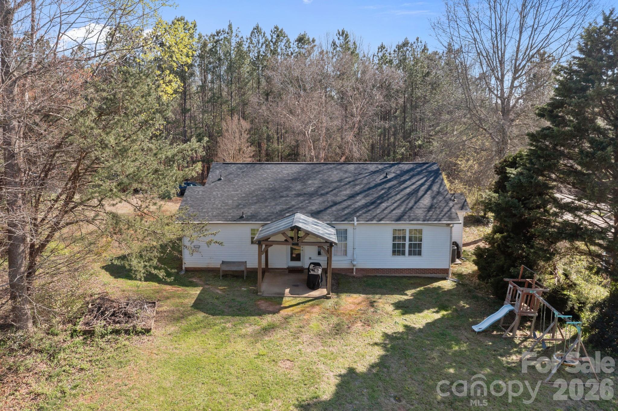 107 Panther Creek Road E — Troutman