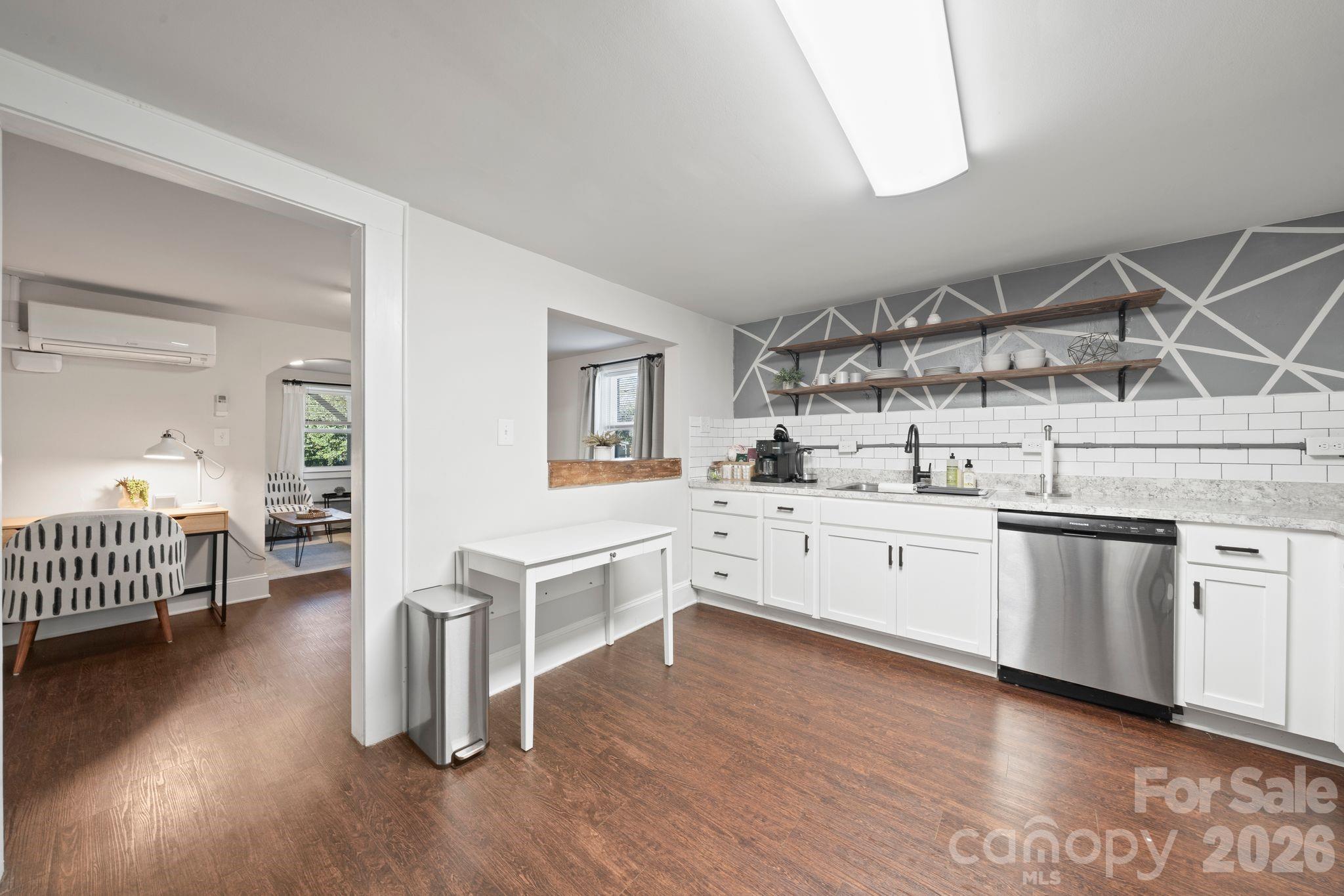 3720 Tuckaseegee Road — Charlotte