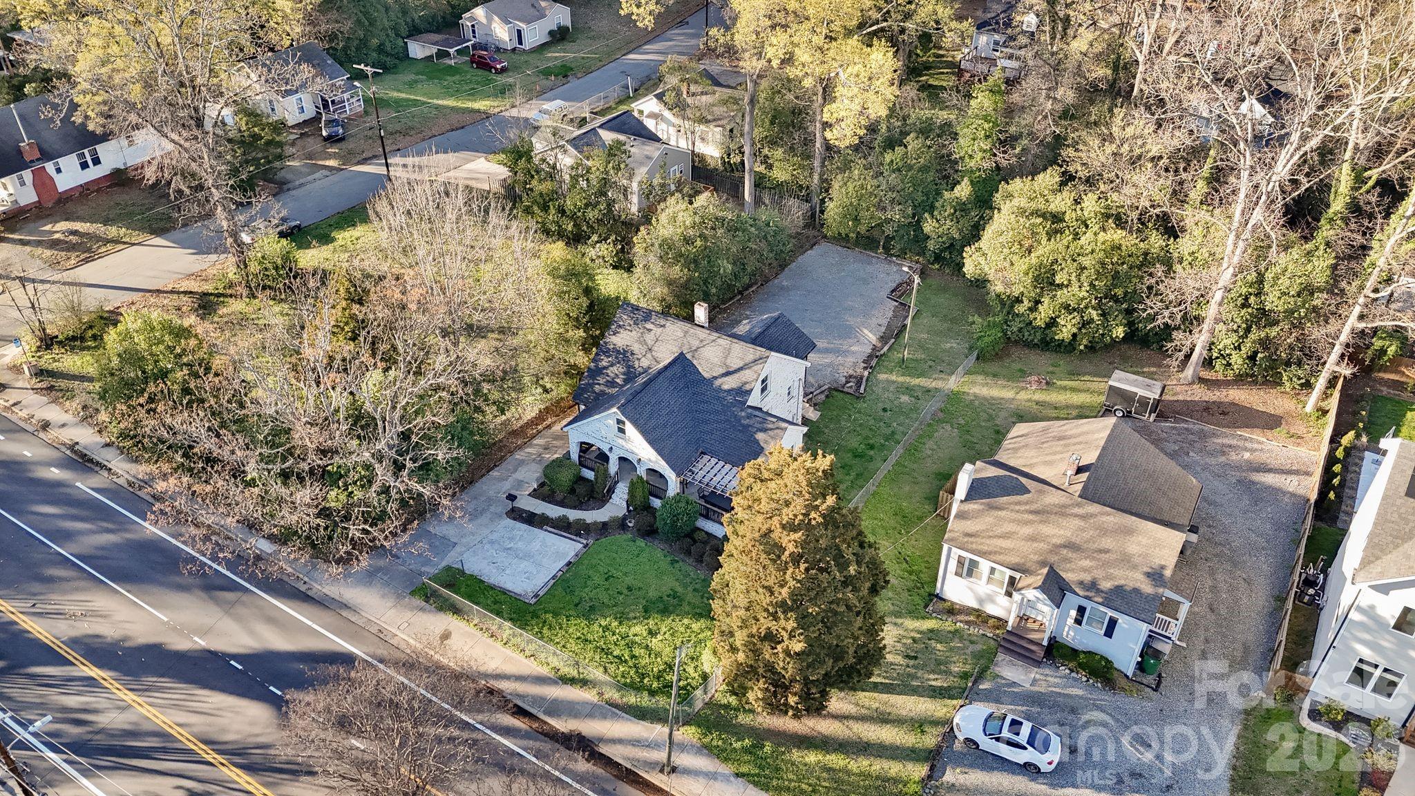 3720 Tuckaseegee Road — Charlotte