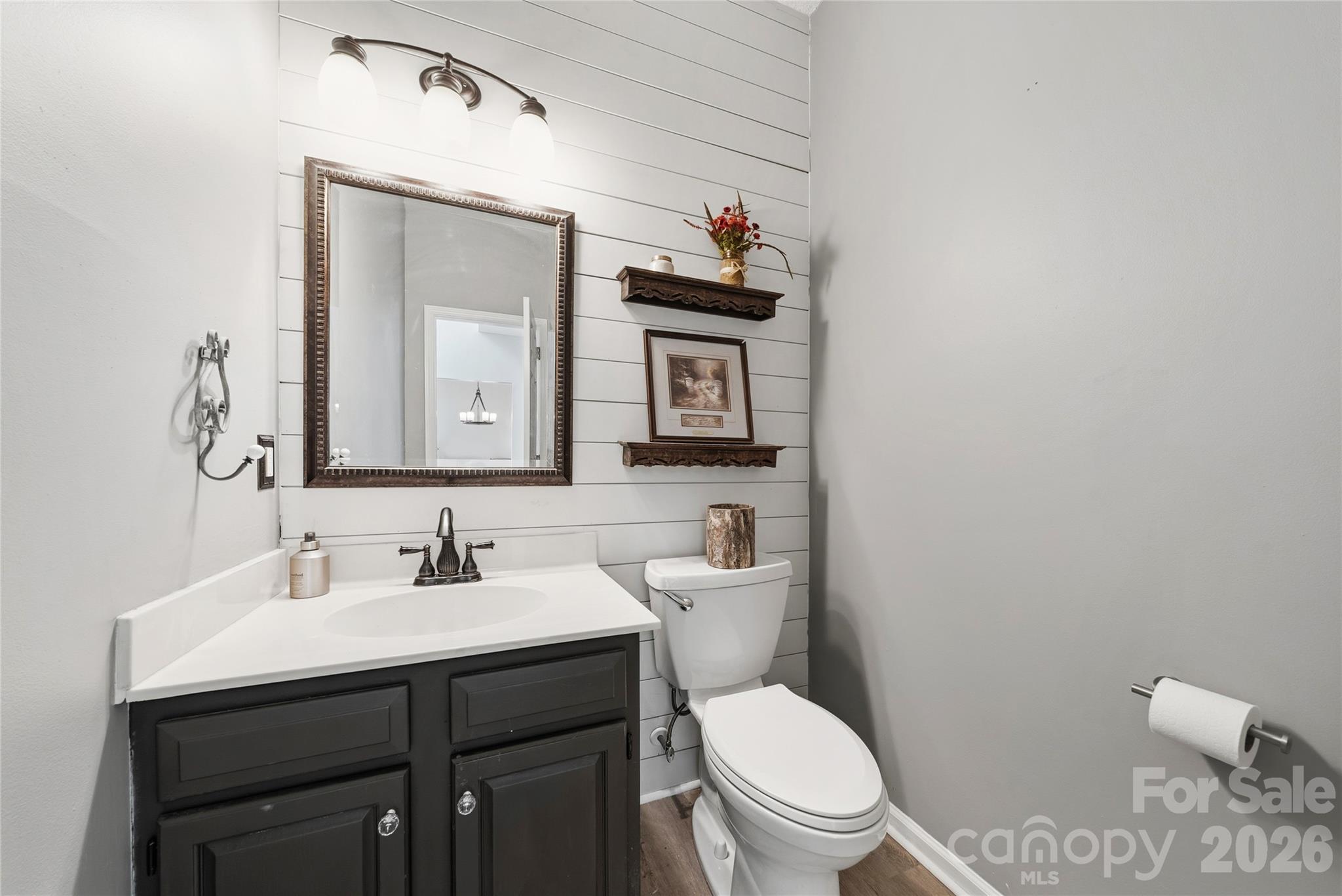 8520 Newton Lane — Charlotte