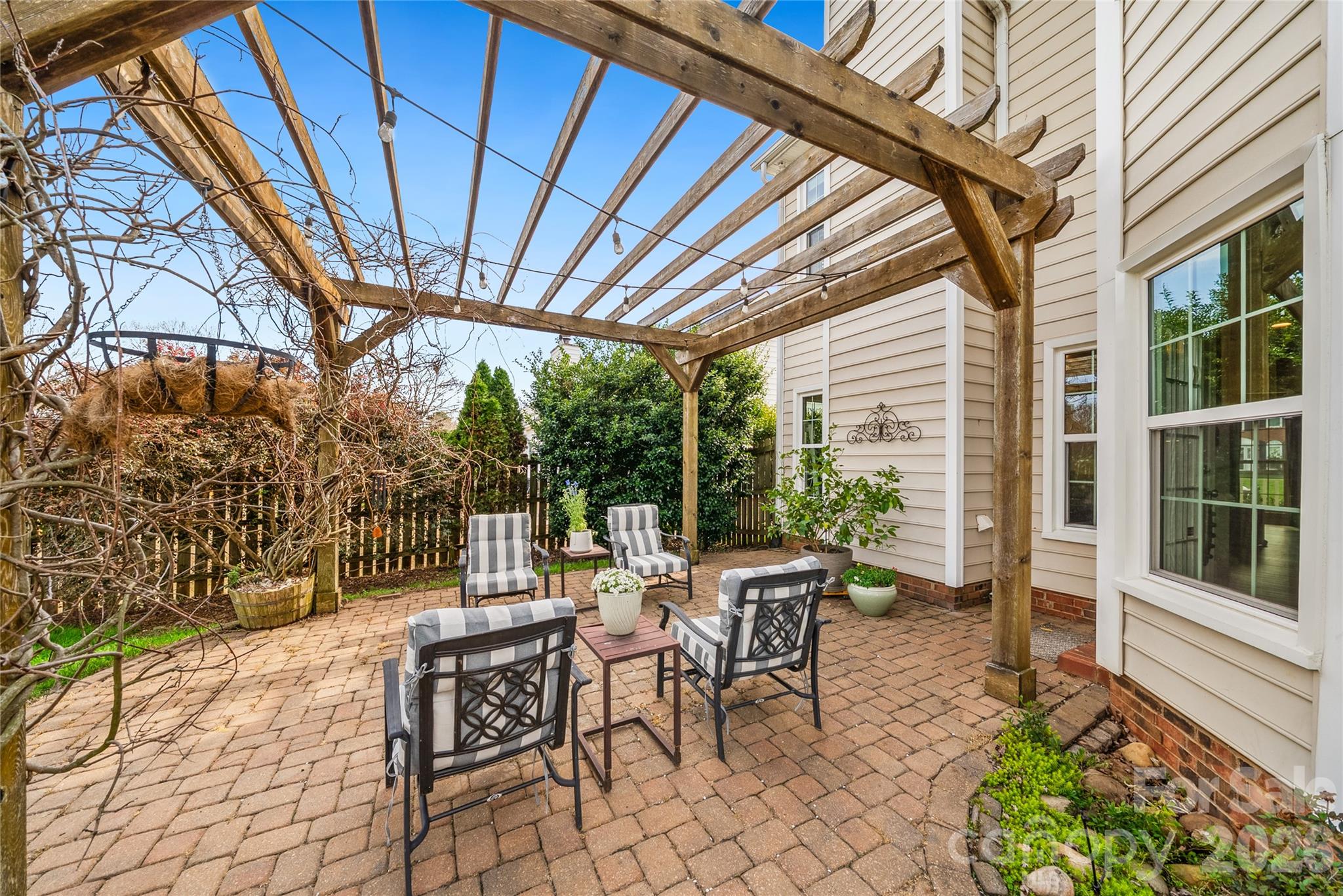 8520 Newton Lane — Charlotte