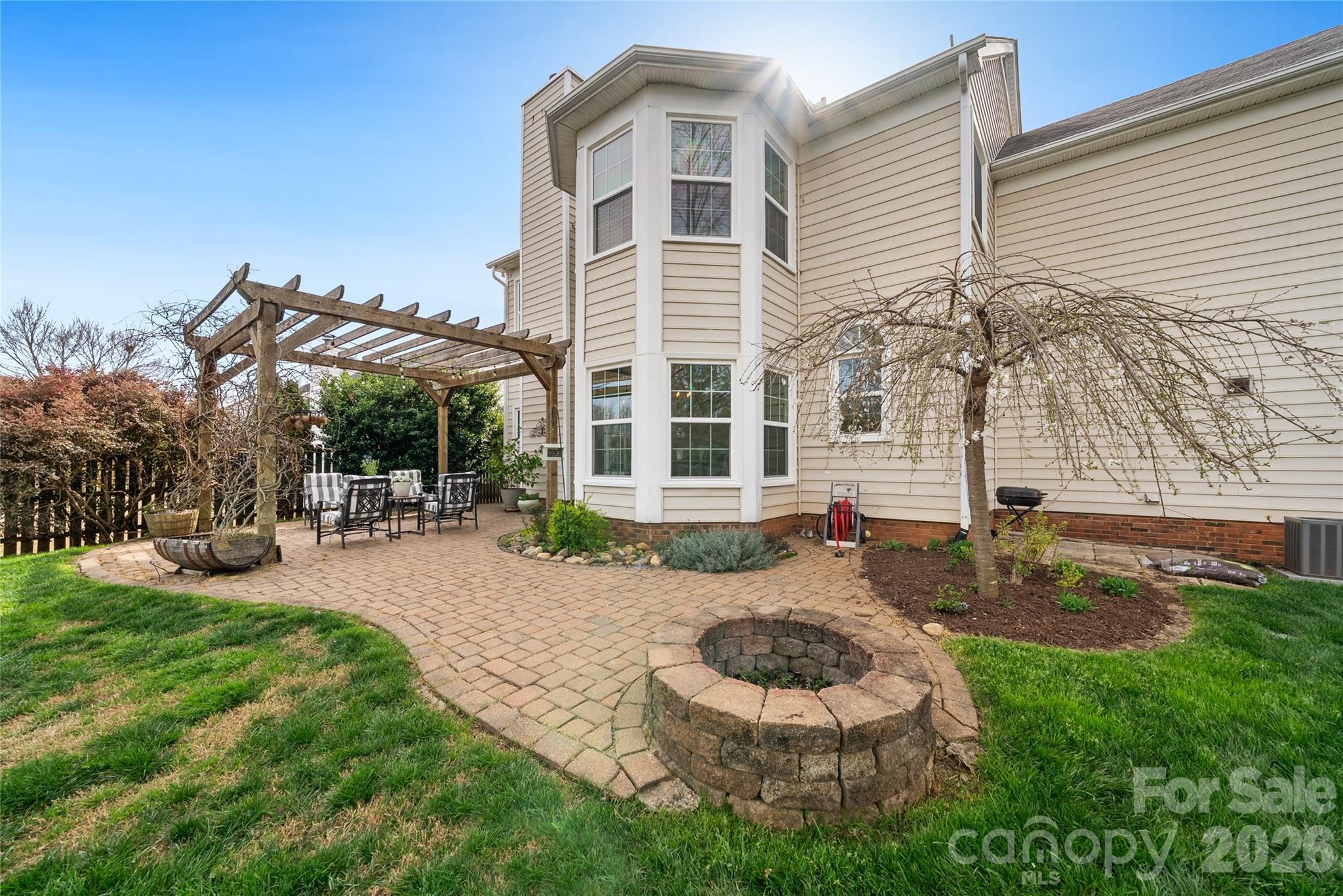 8520 Newton Lane — Charlotte