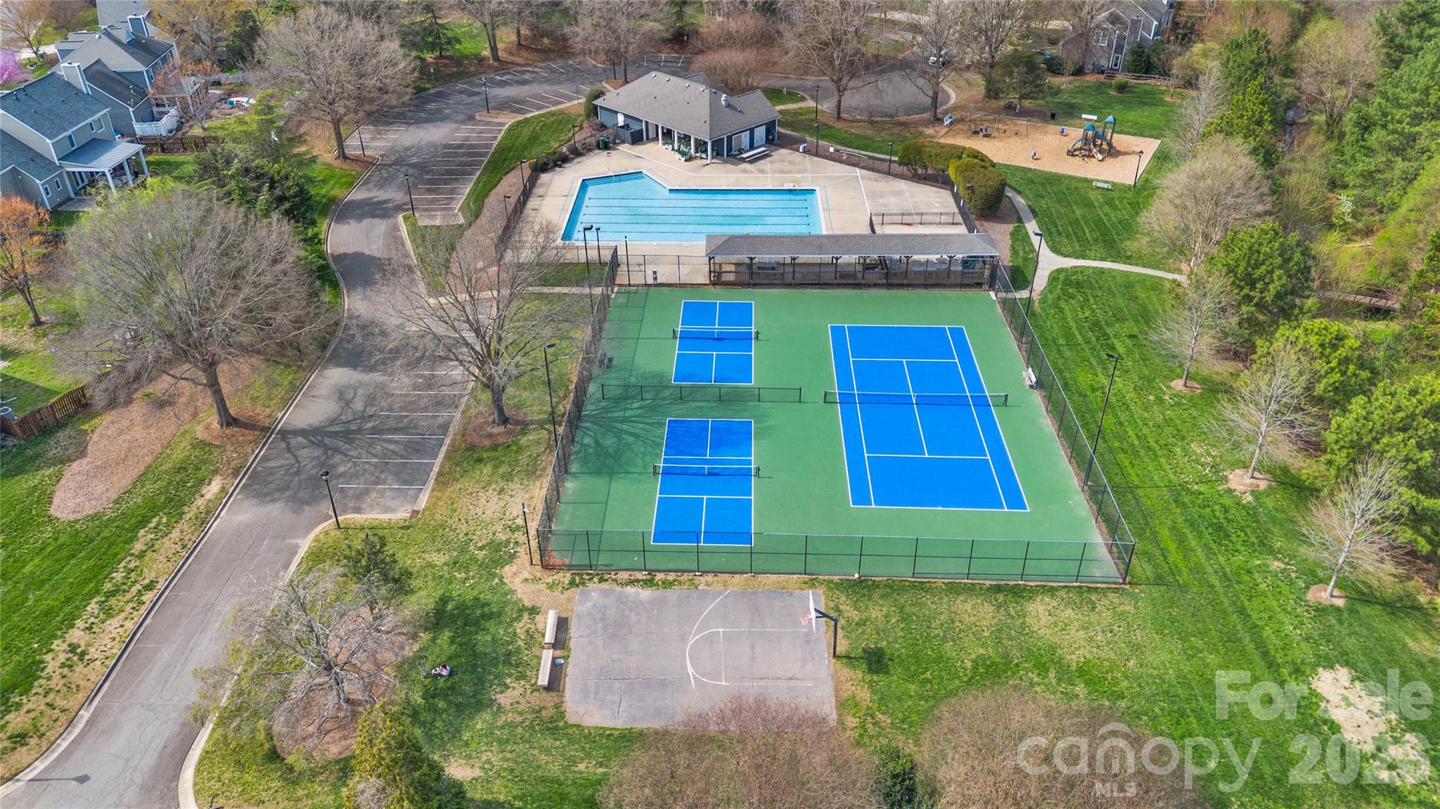 8520 Newton Lane — Charlotte