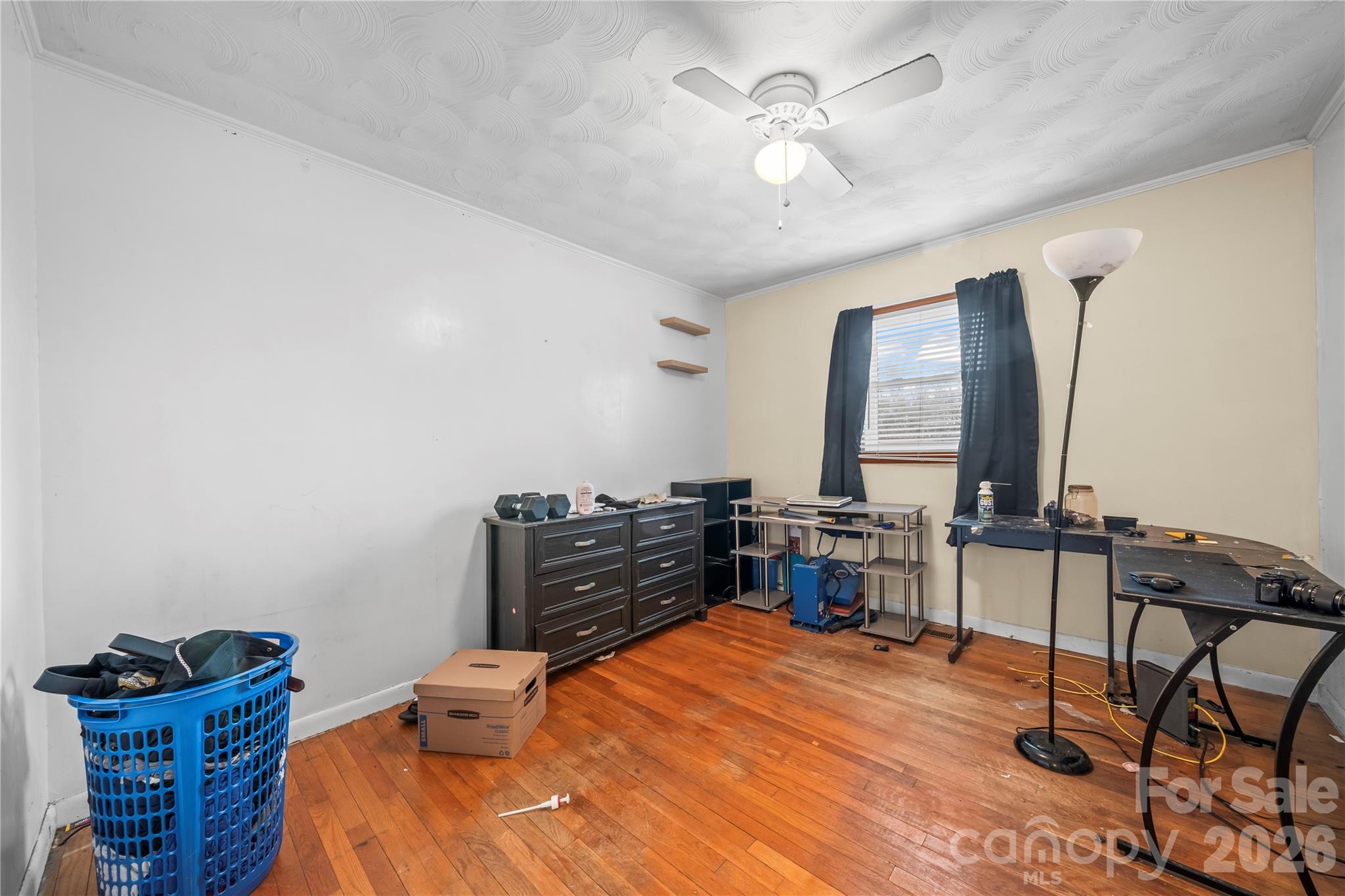 7910 Winalda Avenue — Sherrills Ford