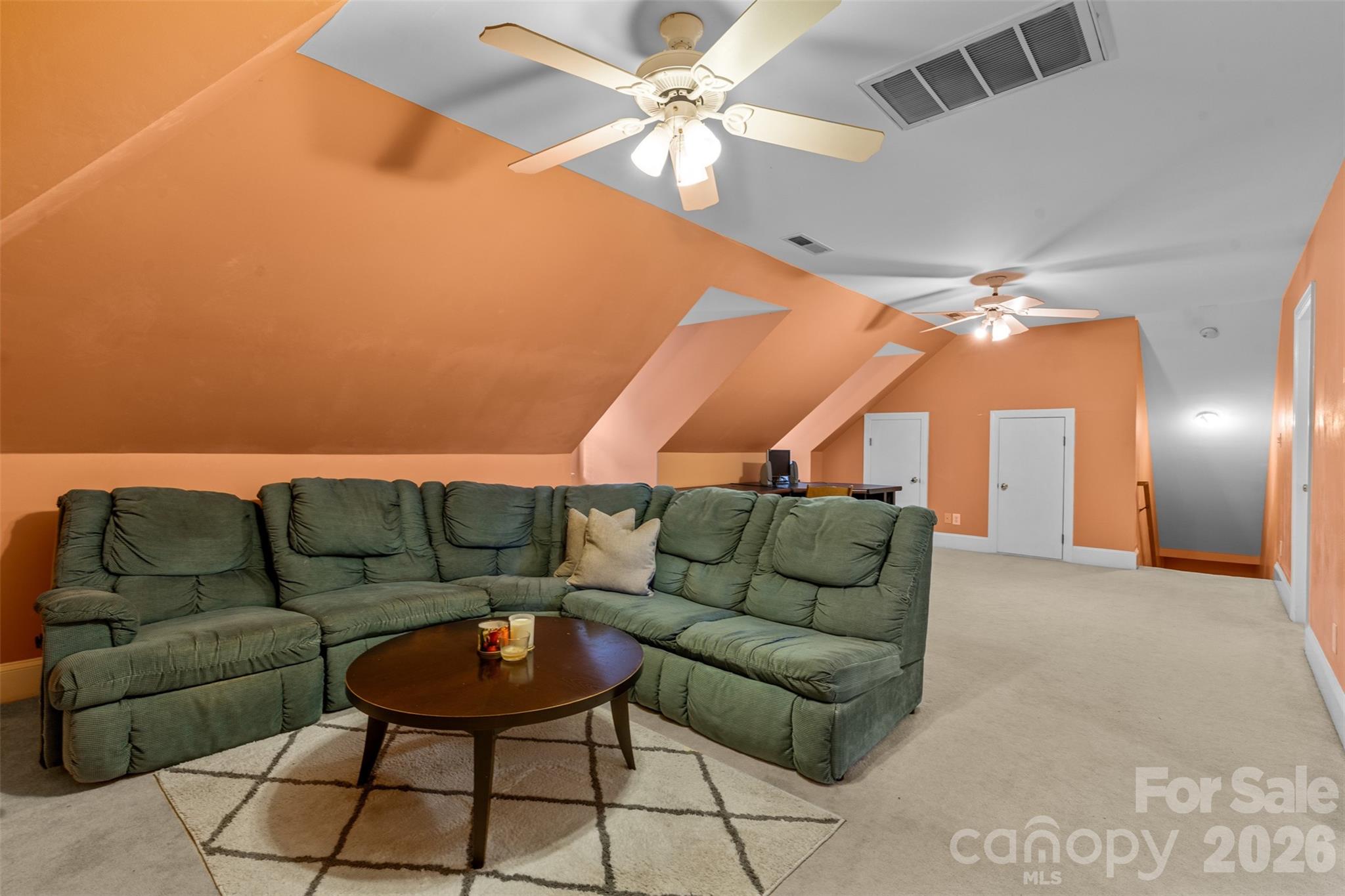 6041 Bluebird Hill Lane — Matthews