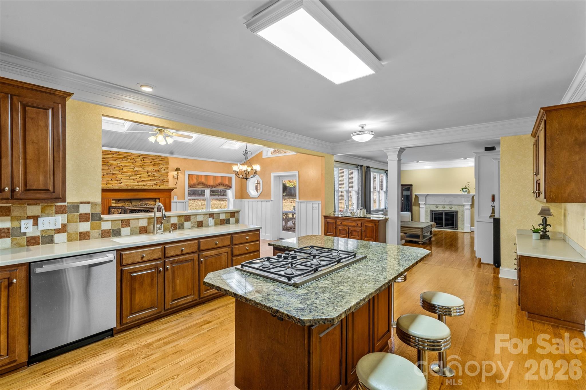 6041 Bluebird Hill Lane — Matthews