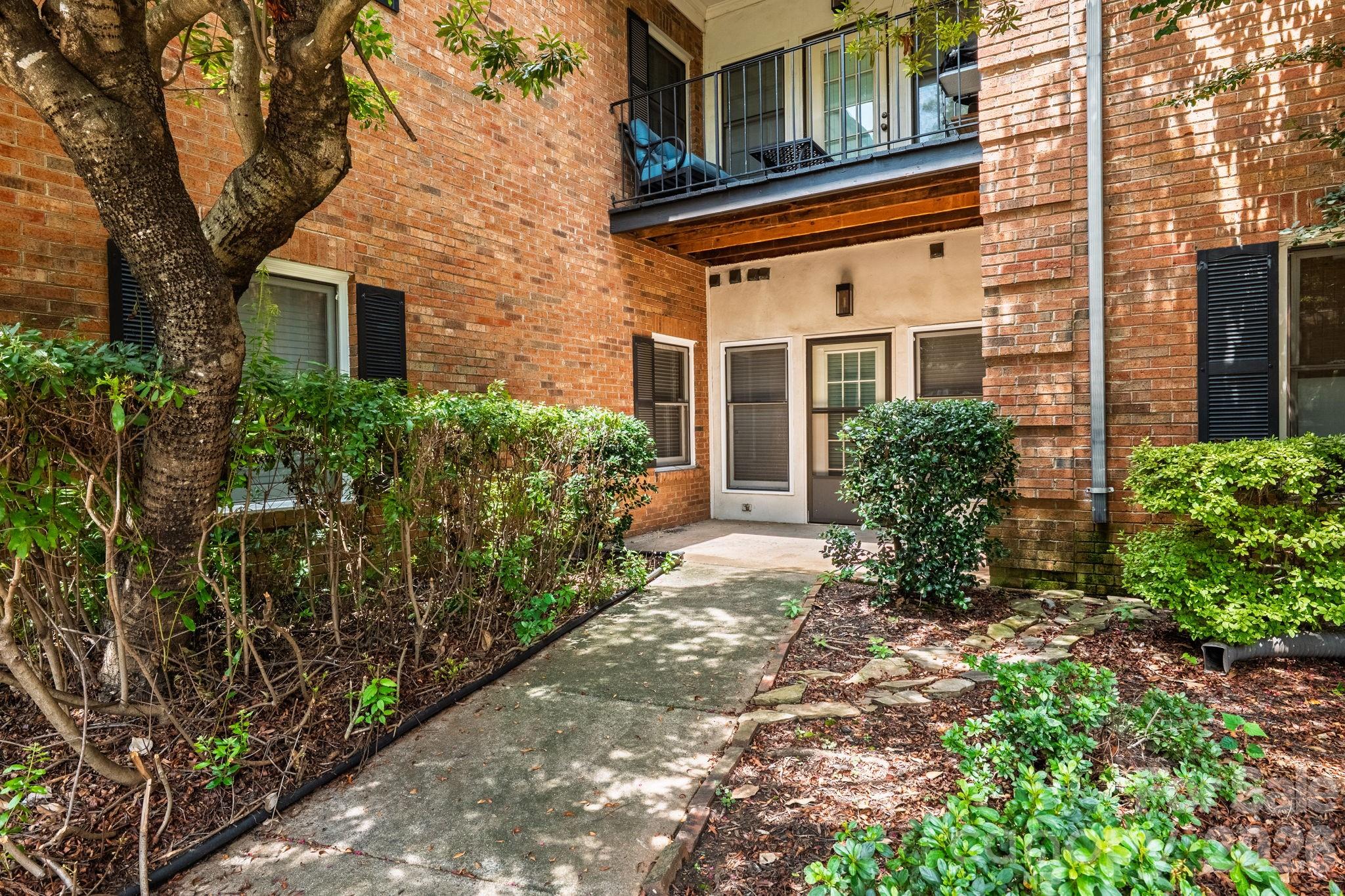 1016 Queens Road #A — Charlotte