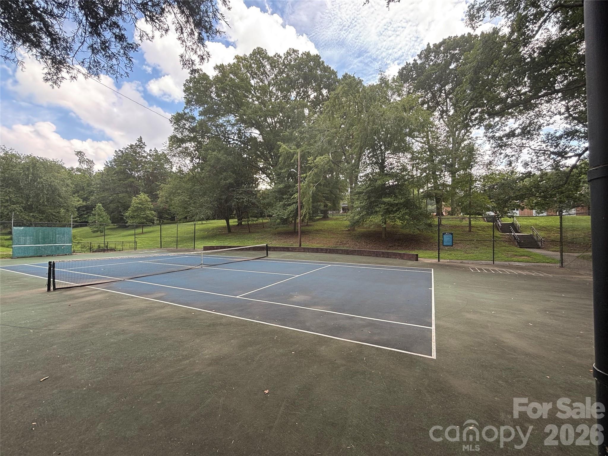1016 Queens Road #A — Charlotte
