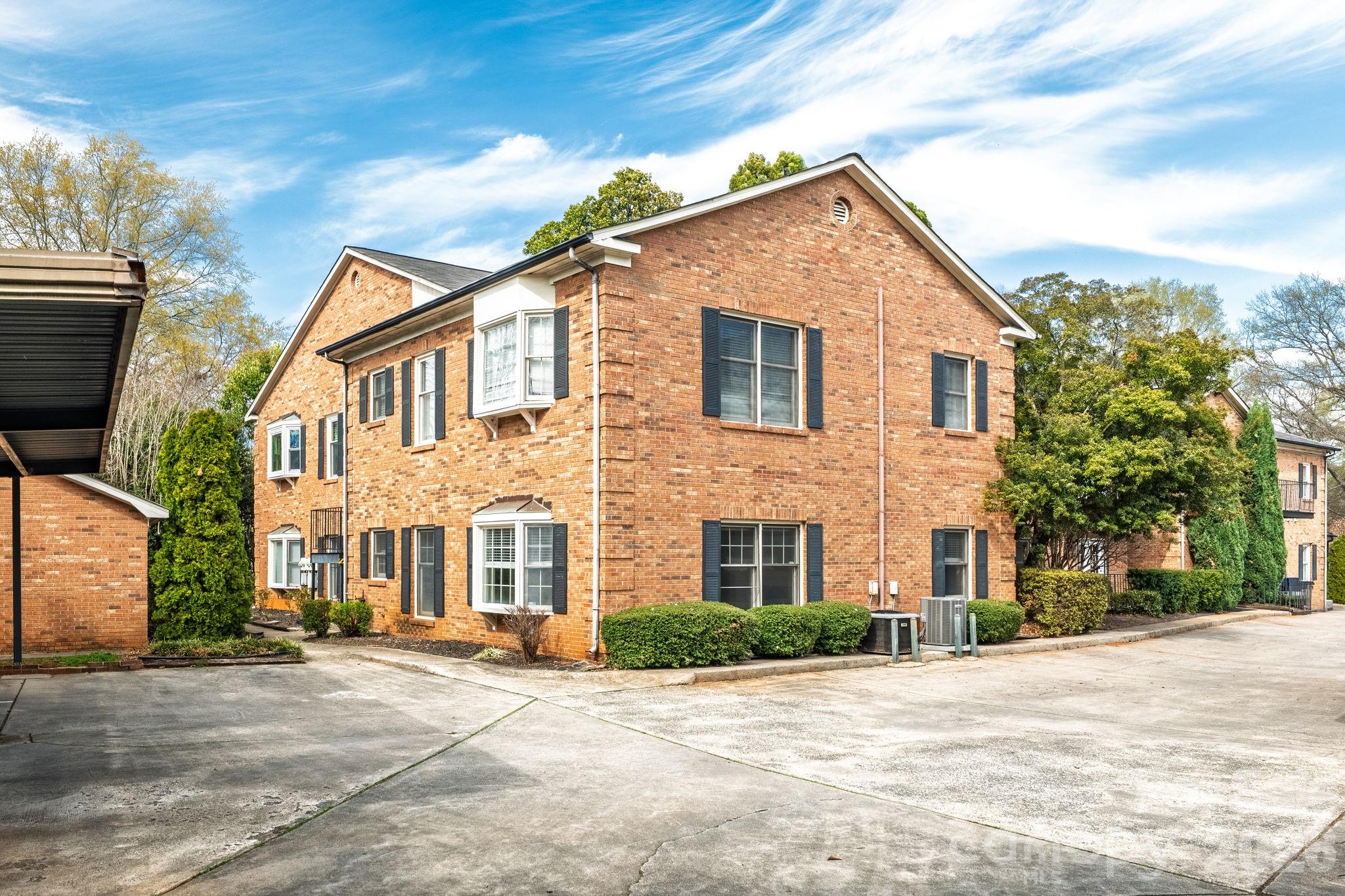 1016 Queens Road #A — Charlotte