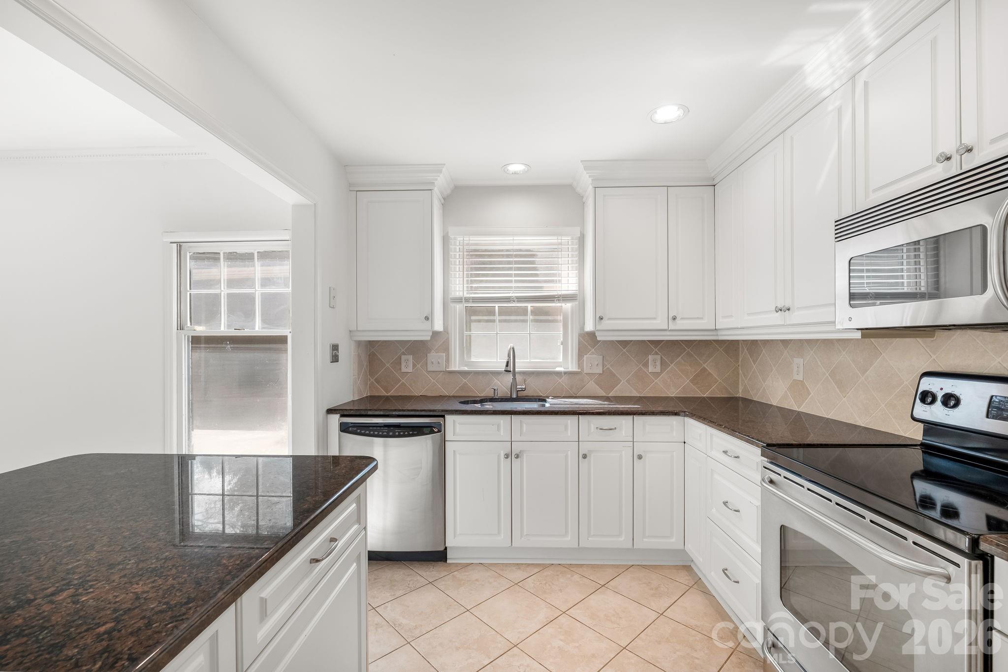 1016 Queens Road #A — Charlotte