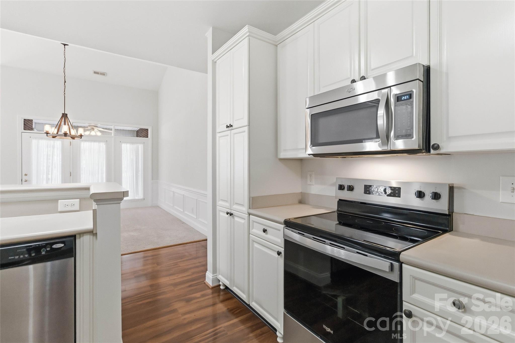 3832 Misty Glen Court — Matthews
