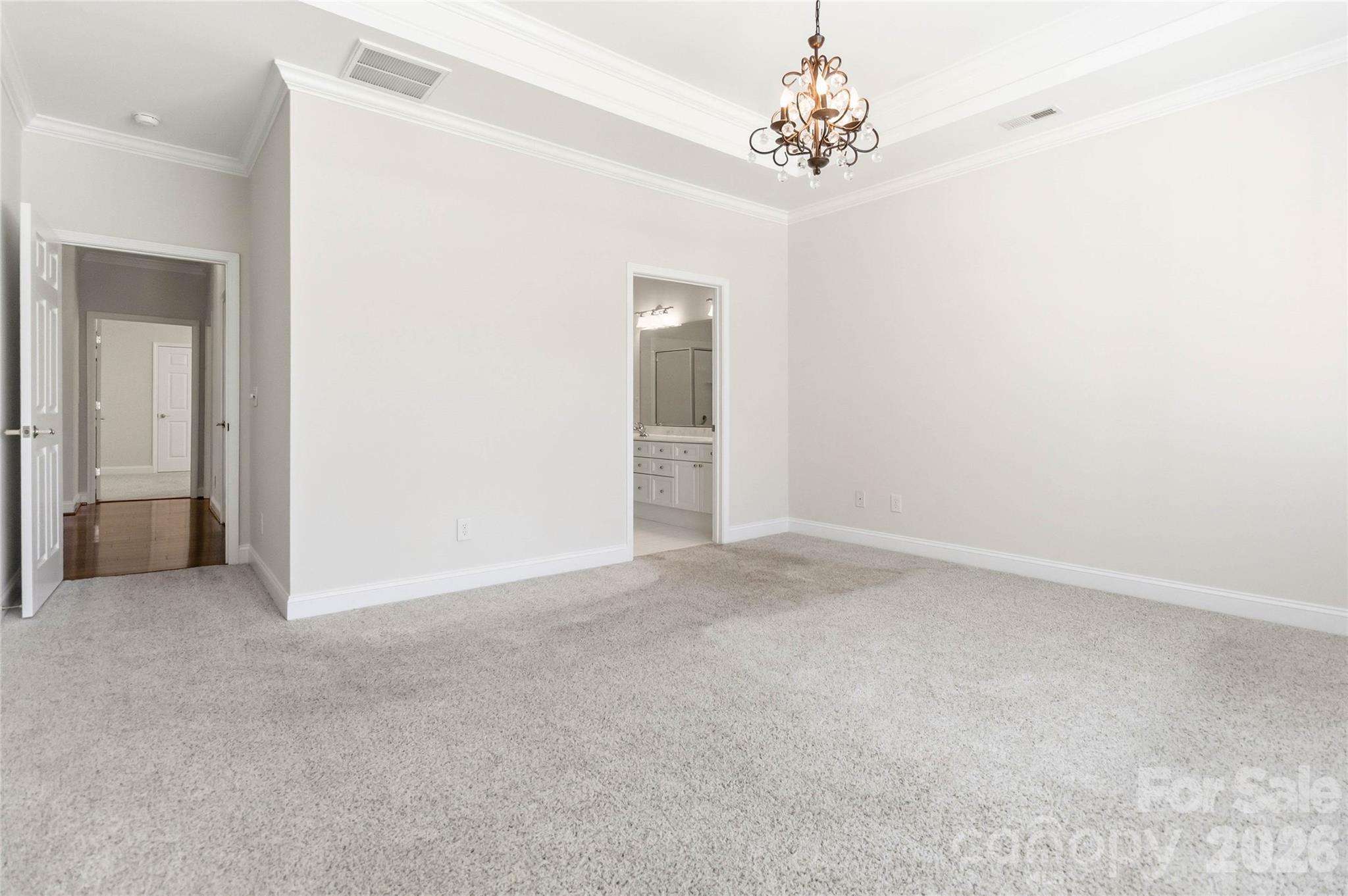 3832 Misty Glen Court — Matthews