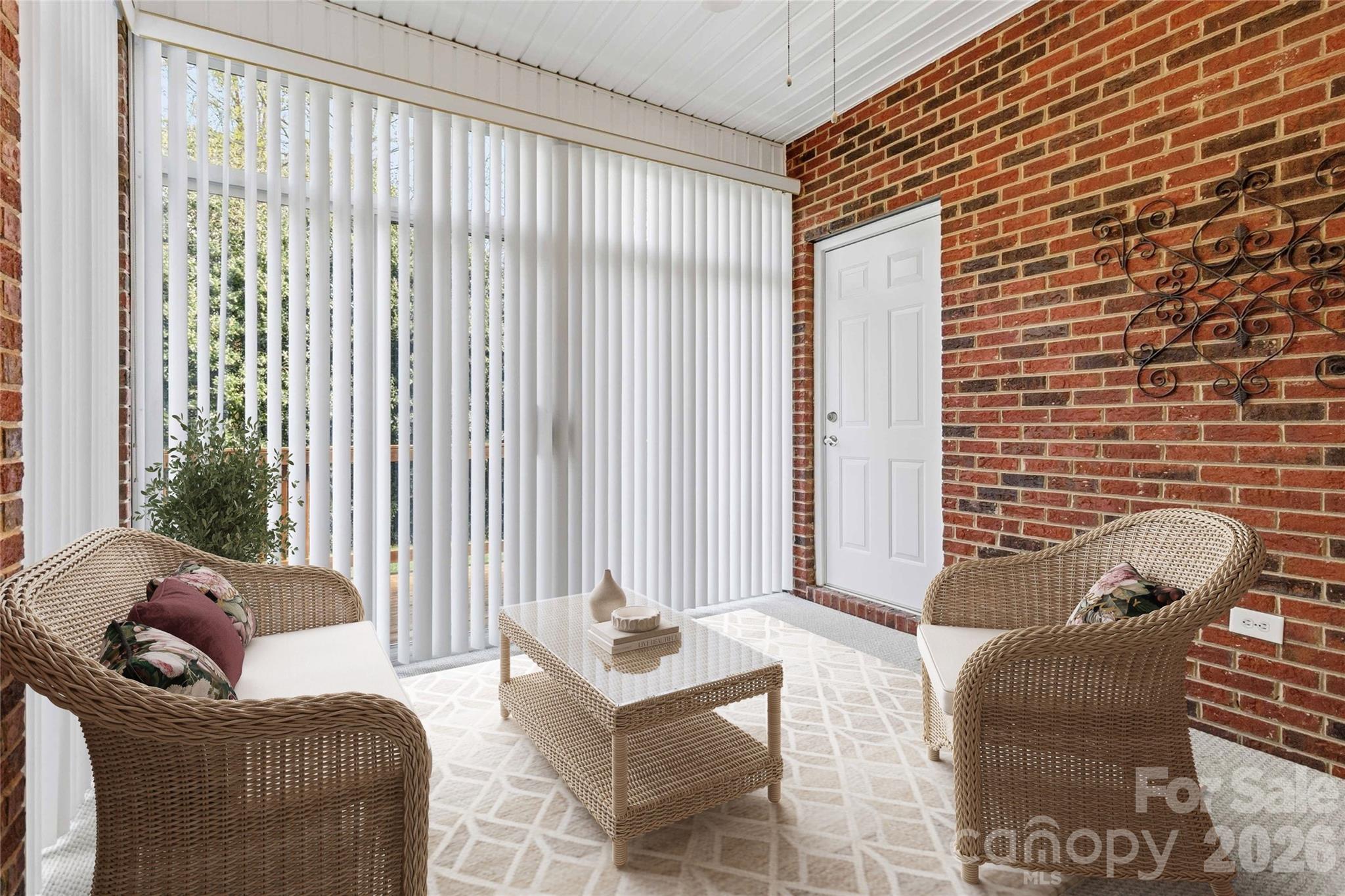 3832 Misty Glen Court — Matthews