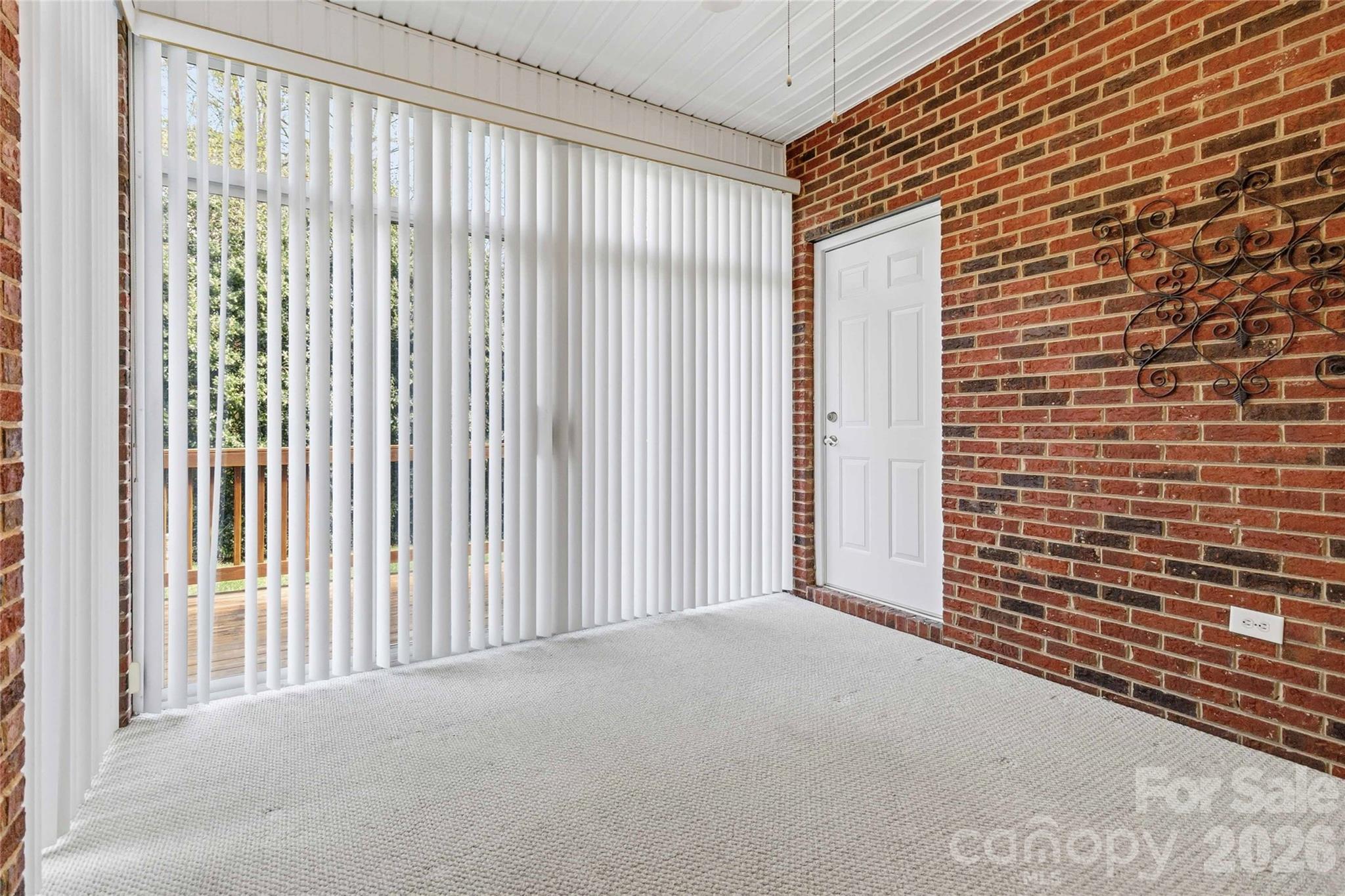 3832 Misty Glen Court — Matthews