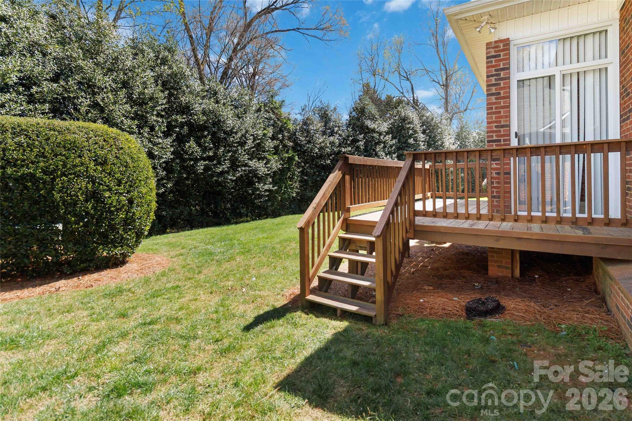 3832 Misty Glen Court — Matthews