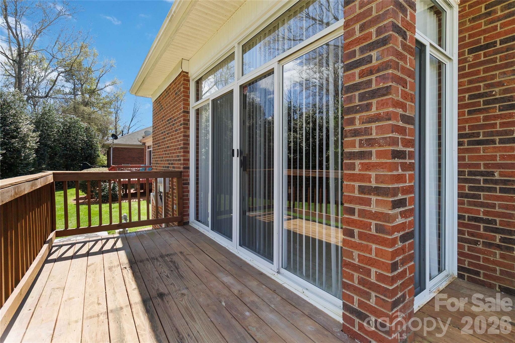 3832 Misty Glen Court — Matthews