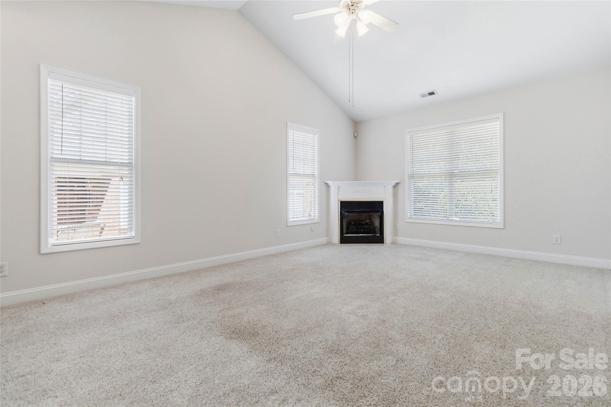3832 Misty Glen Court — Matthews