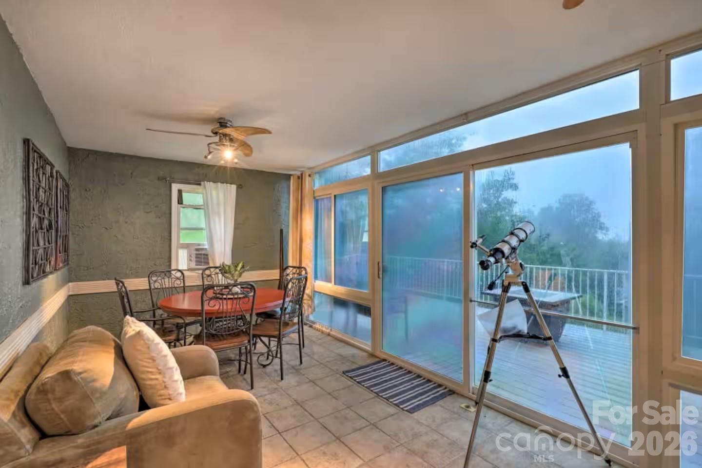 553 Deep Gap Road — Sylva