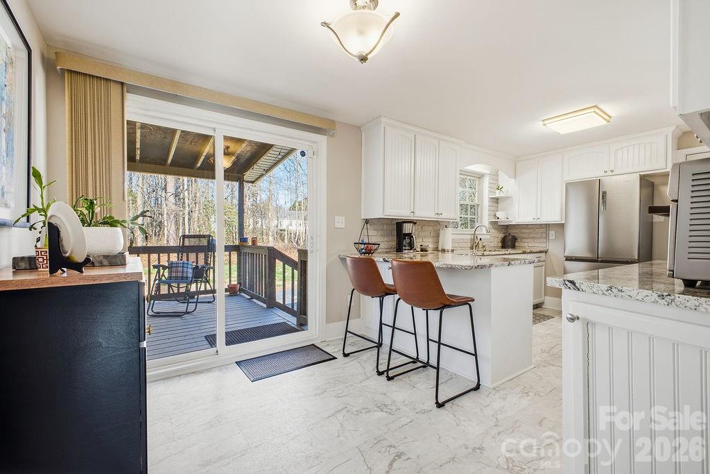 2841 20th Street NE — Hickory
