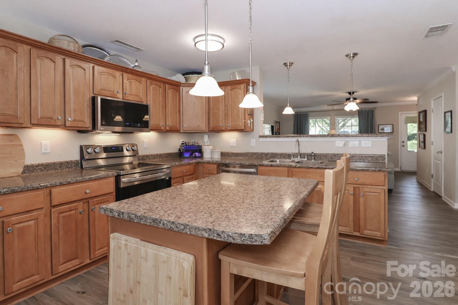 1123 Valley Street — Statesville