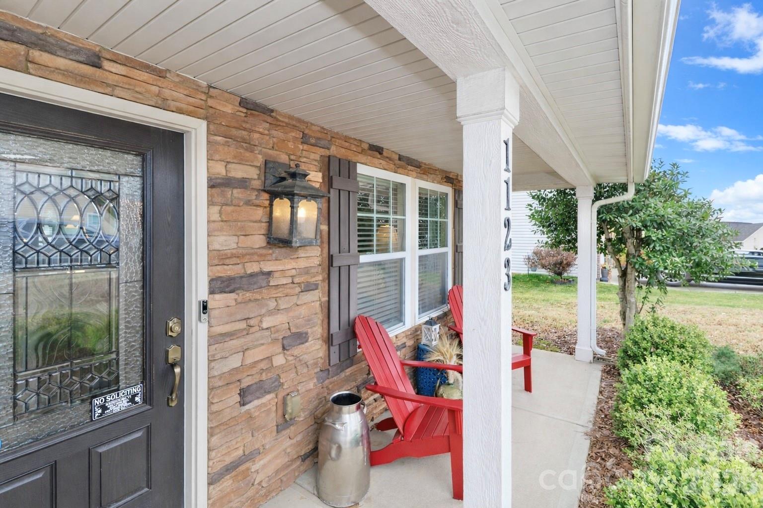 1123 Valley Street — Statesville