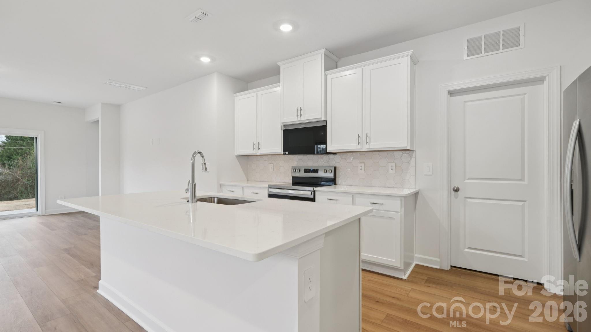 5045 Poplin Valley — Cherryville