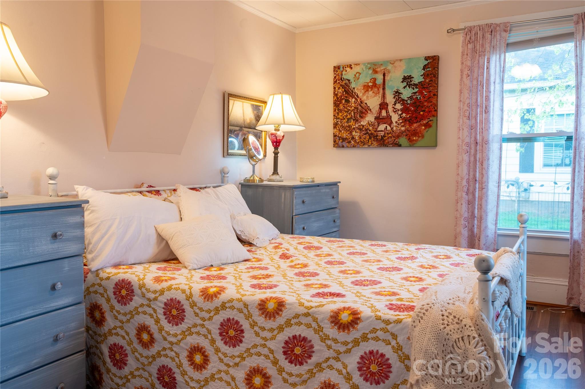 302 Park Avenue — Mount Holly