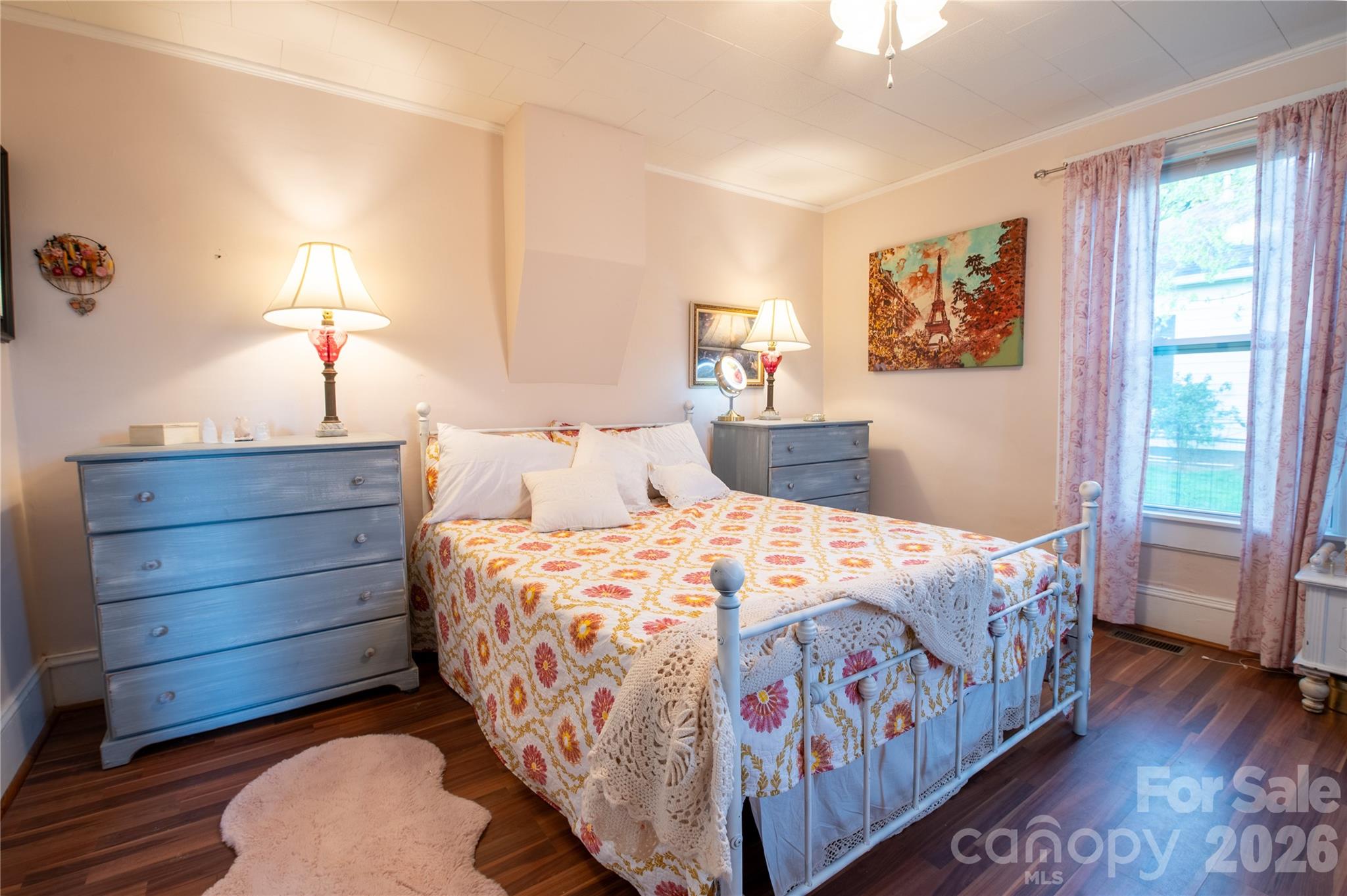 302 Park Avenue — Mount Holly