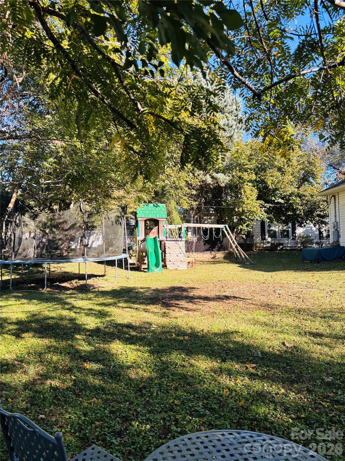302 Park Avenue — Mount Holly