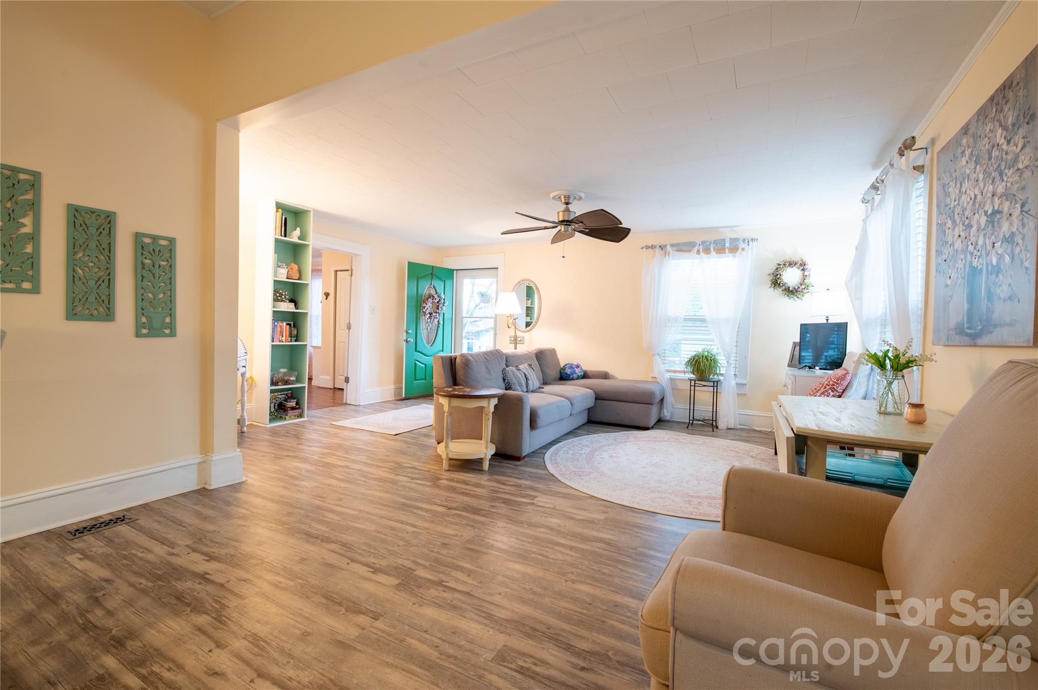 302 Park Avenue — Mount Holly