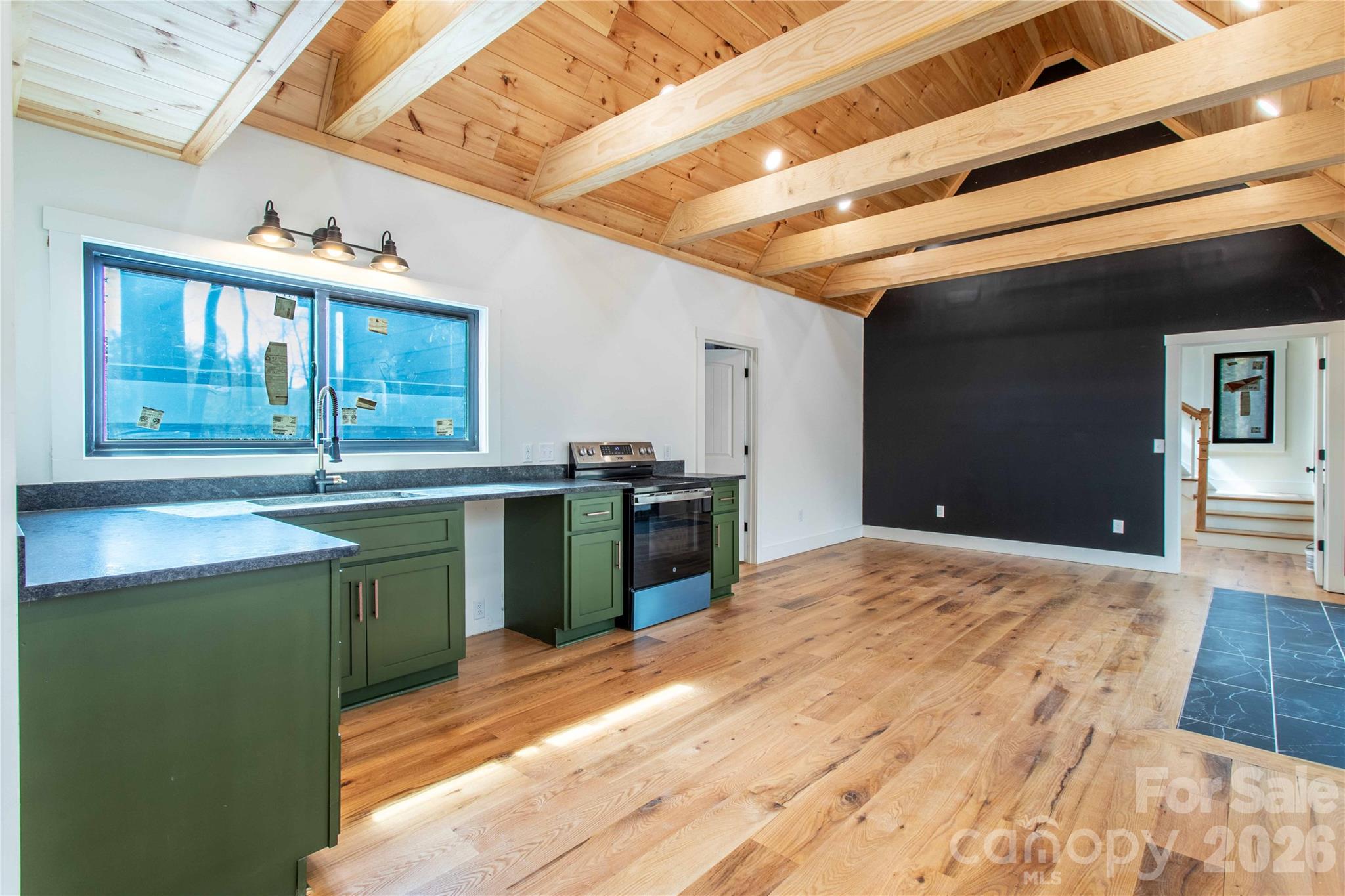 261 Maga Lane — Brevard