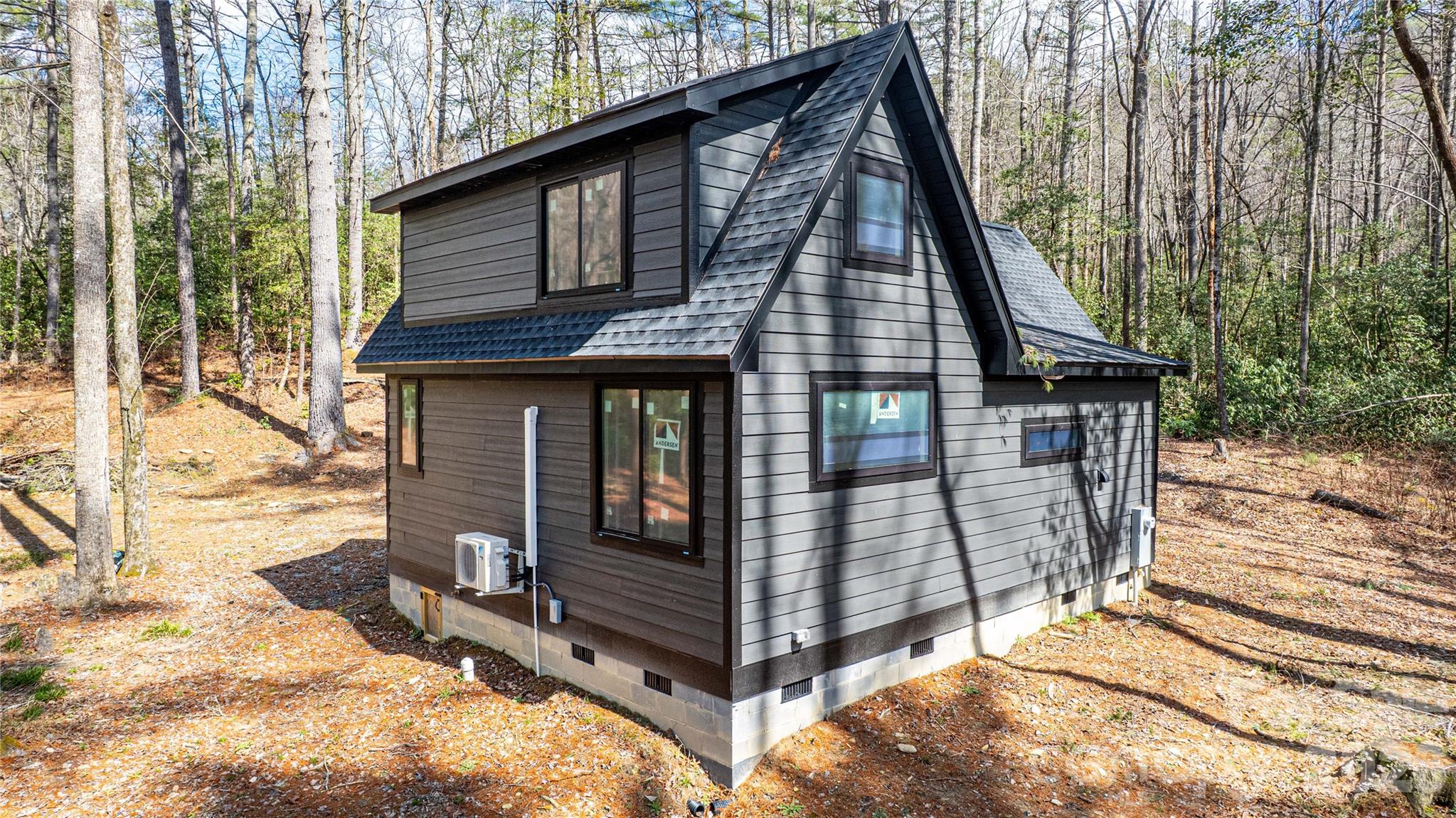 261 Maga Lane — Brevard