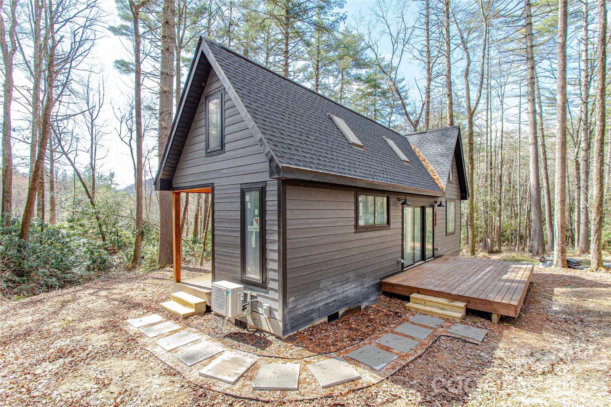 261 Maga Lane — Brevard