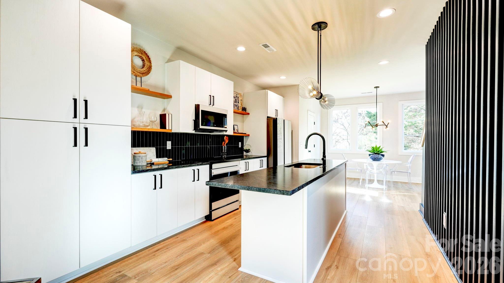 1308 Carolyn Drive — Charlotte