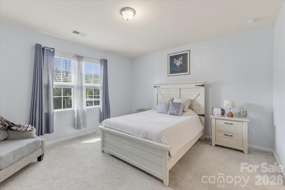 140 Picasso Trail — Mount Holly