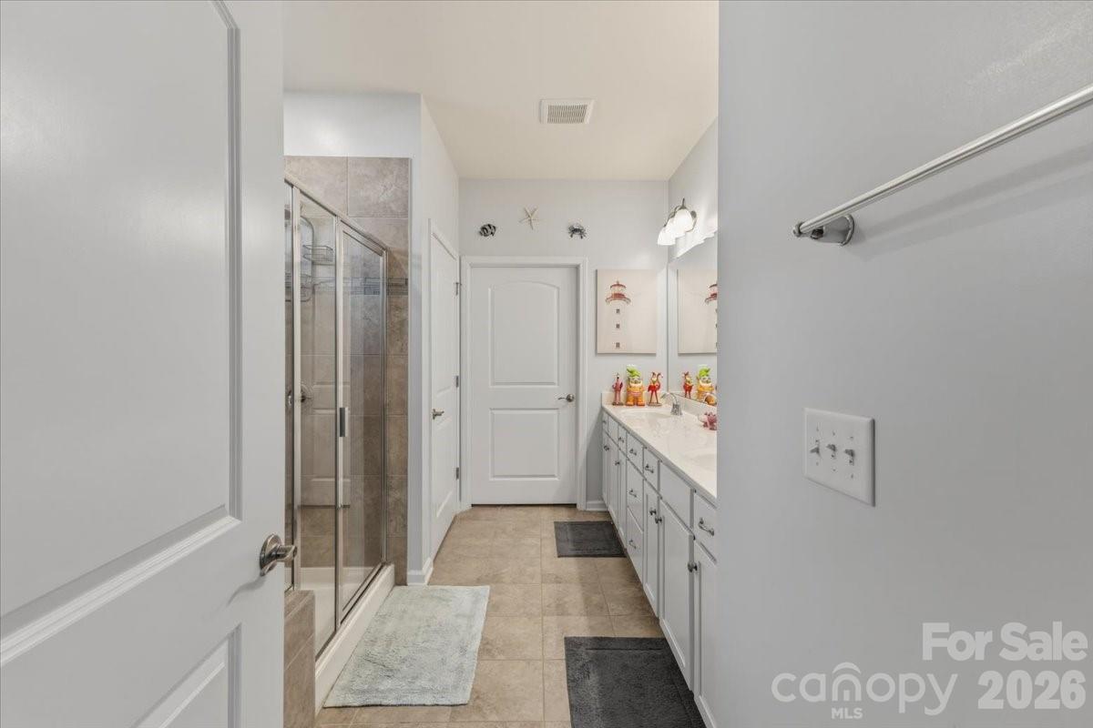 140 Picasso Trail — Mount Holly
