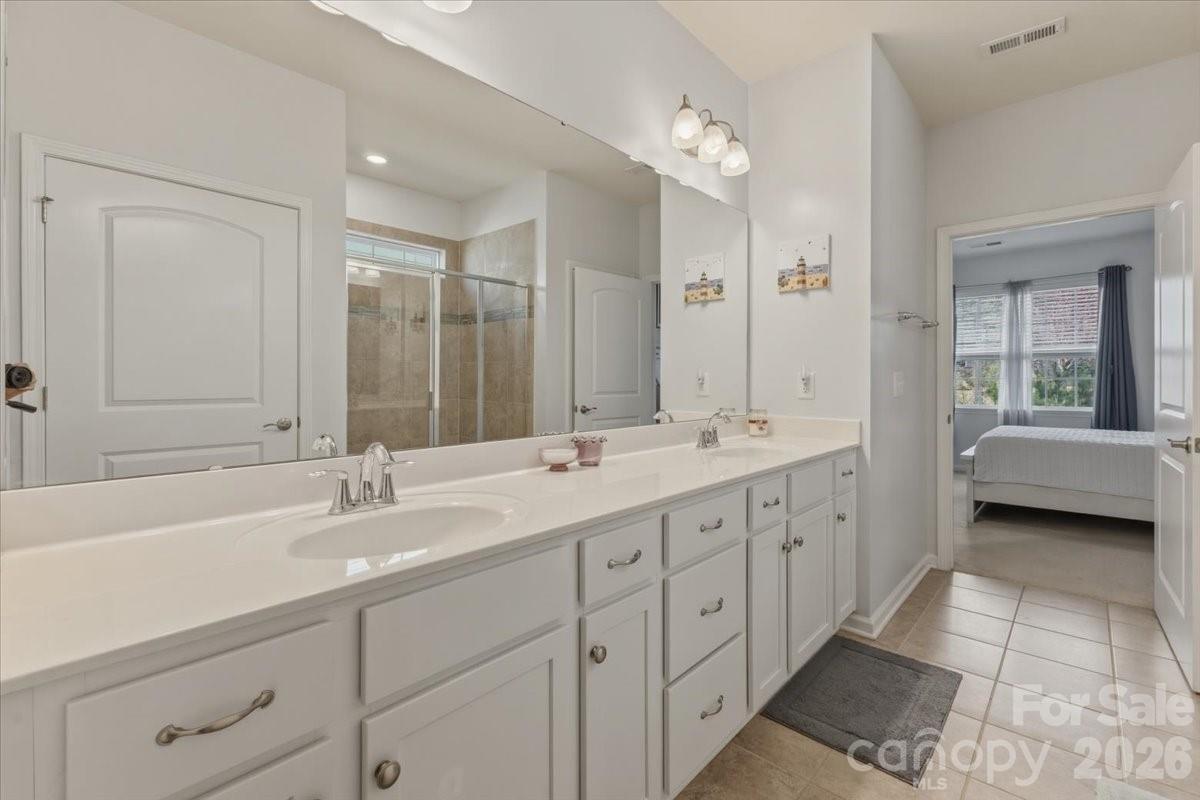 140 Picasso Trail — Mount Holly