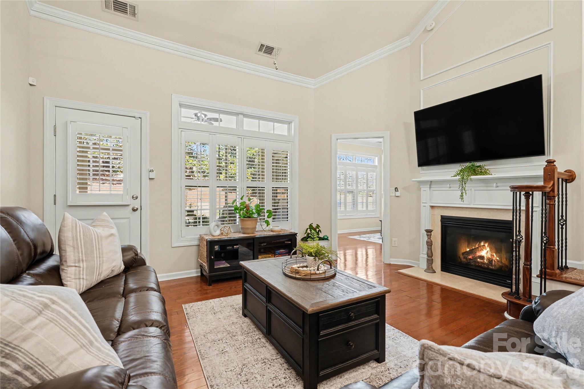 8432 Loxton Circle — Charlotte