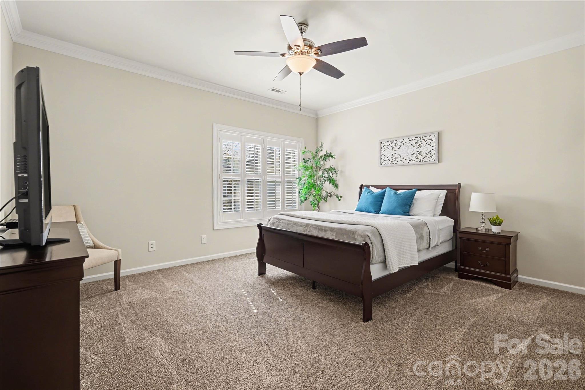 8432 Loxton Circle — Charlotte