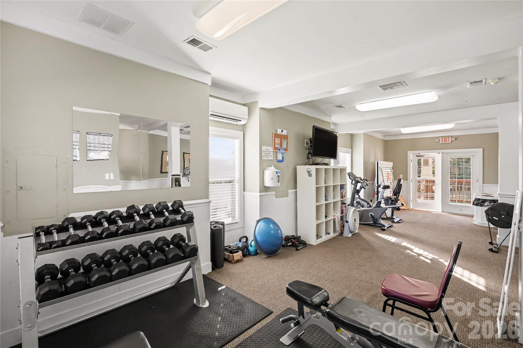 8432 Loxton Circle — Charlotte
