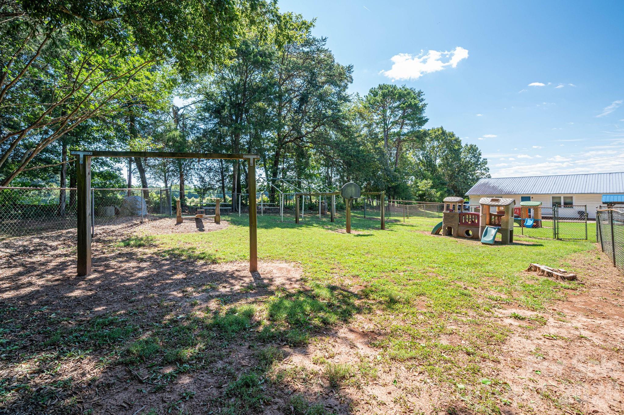 2482 June Bug Road — Vale