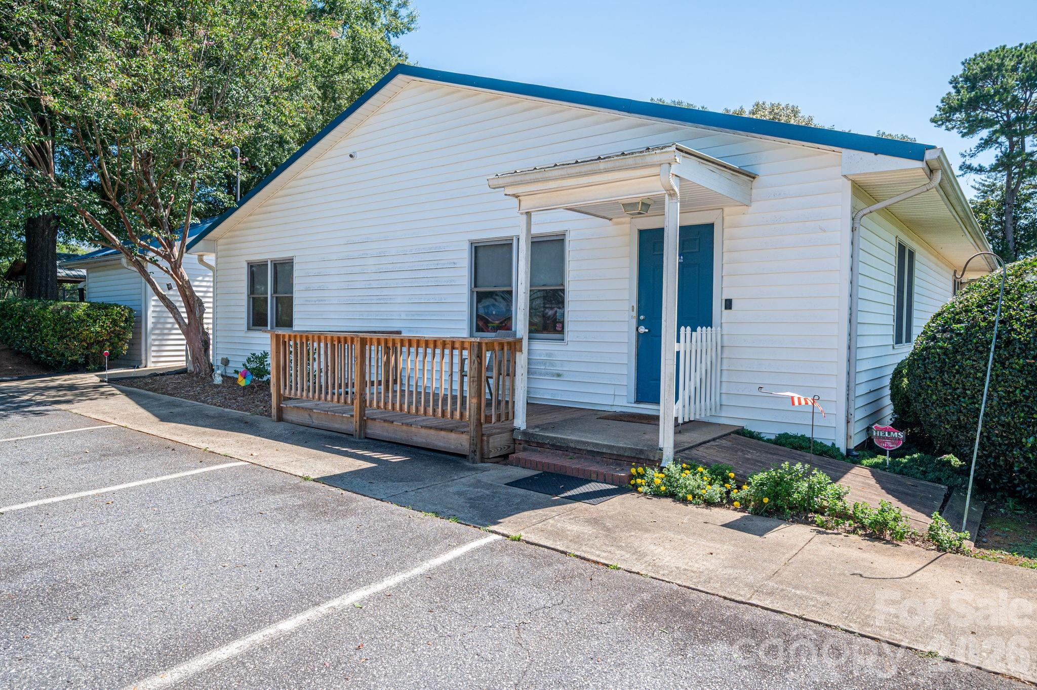2482 June Bug Road — Vale