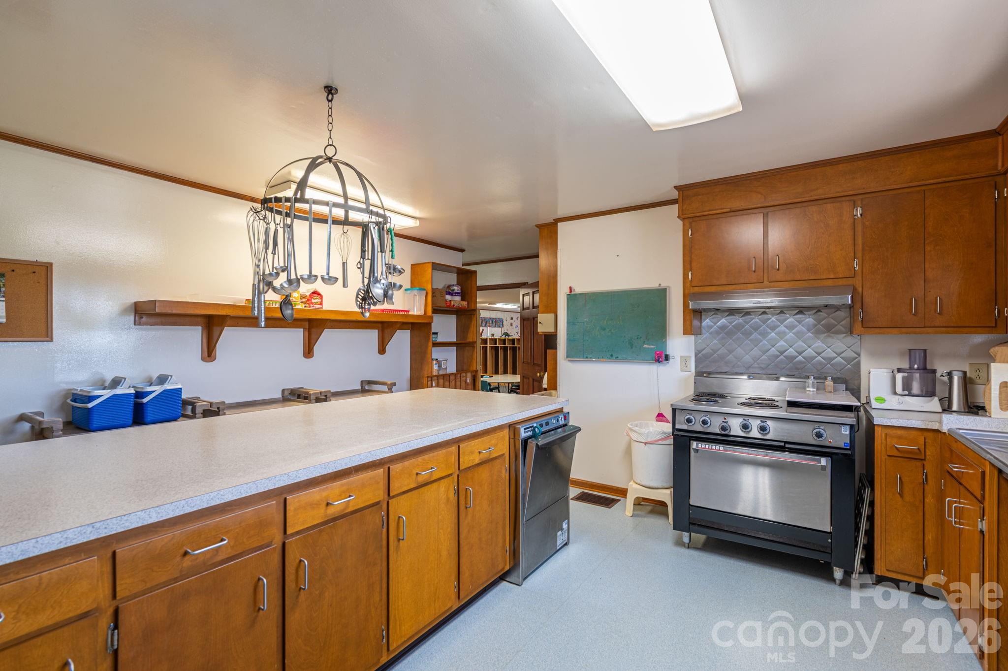 2482 June Bug Road — Vale